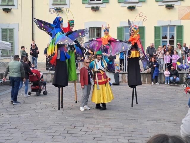 2023-04-16 mercatino di primavera lazzate